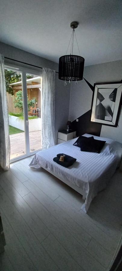 Chambre Chez L'Habitant Avec Spa Et Petit-Dejeuner En Lisiere De Foret Le Teich Exterior foto