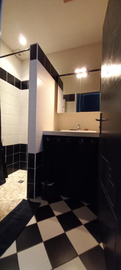 Chambre Chez L'Habitant Avec Spa Et Petit-Dejeuner En Lisiere De Foret Le Teich Exterior foto